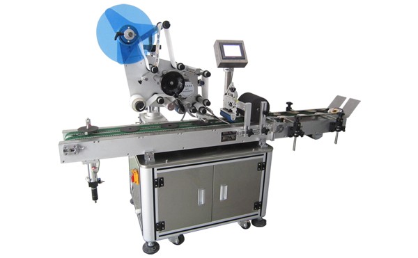 全自动贴标机顺应市场全自动化发展